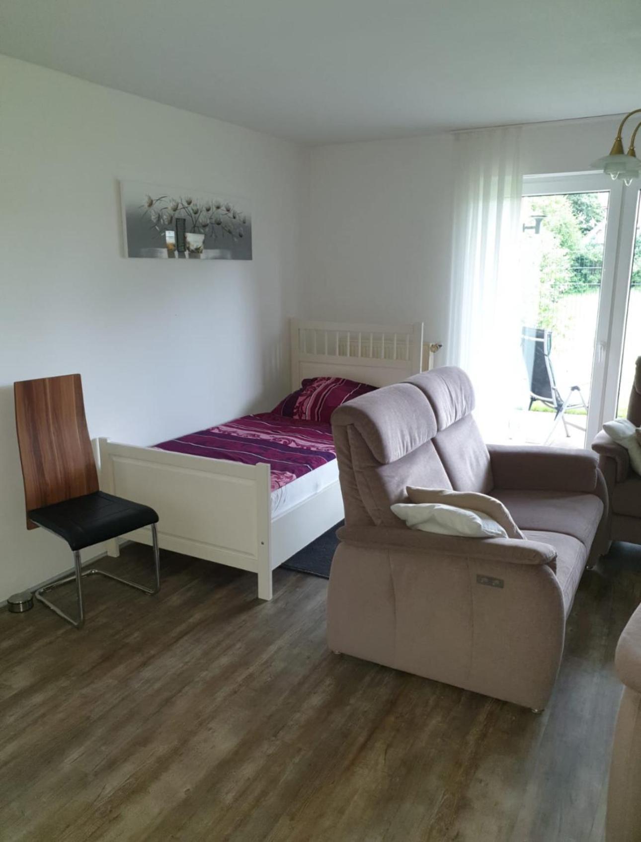 Apartment 24a Unten Links 3